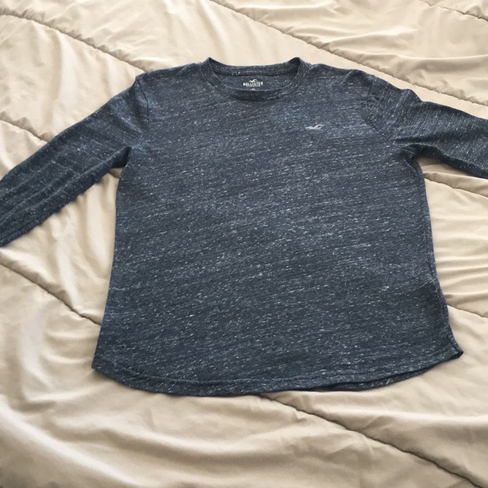 Hollister Tee